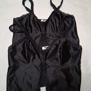 Joy and Jolie Elegant Black Lace Trim Cami Top set of 2 Medium and Large